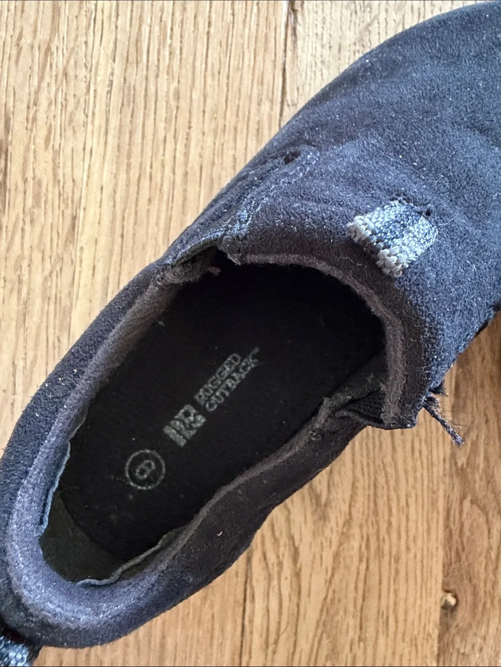 Rugged Outdoors Kids Black Slip-On Suede Comfort‎ Loafers Sneakers Size 9